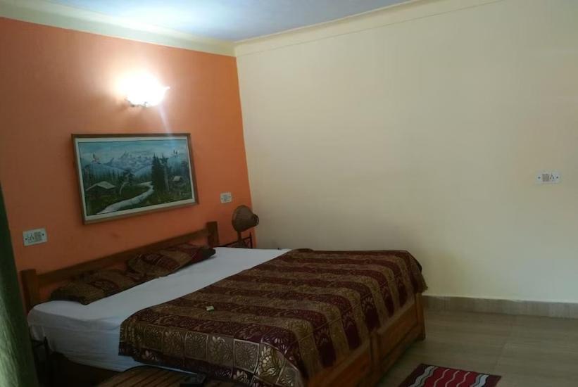 Hotel The Royal Mountain Ranikhet Esterno foto